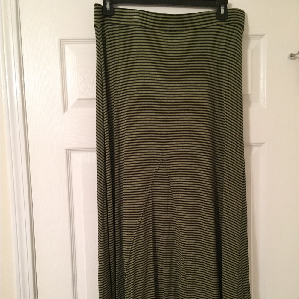 Tommy Bahama Maxi L